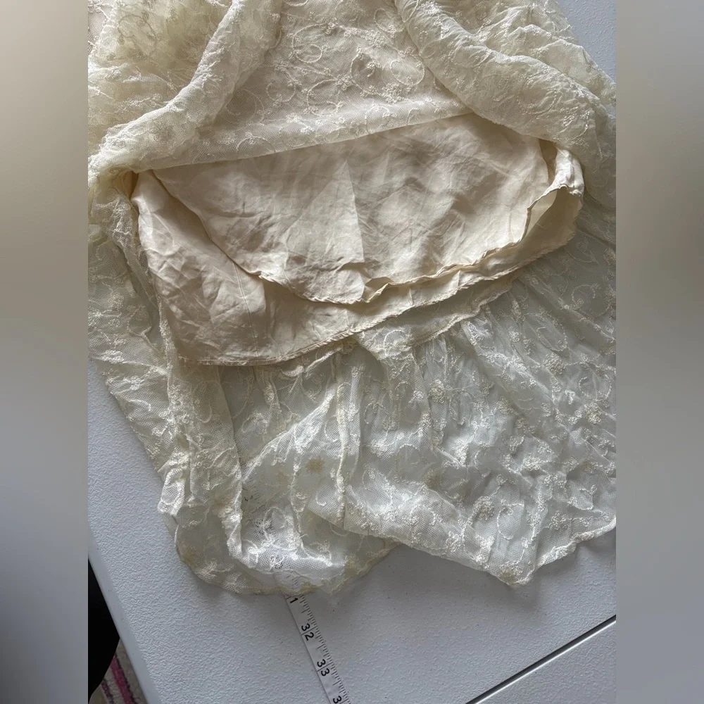 Small Eci New York Vintage y2k Cream Lace Silk Lined Midi Skirt - Picture 5 of 7